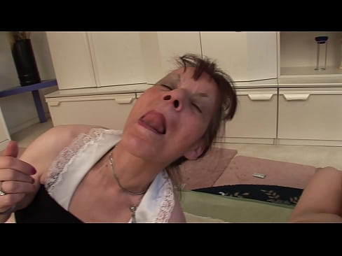 ❤️ Dos abuelas y un abuelo hacen un trío ❤ Video de porno en es.taxiporec.top ❌️❤️❤️❤️❤️❤️❤️❤️